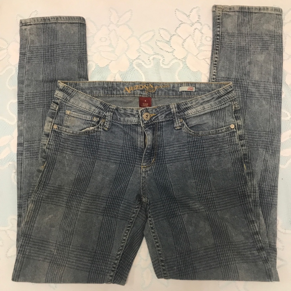 5/$25 - Arizona Jean Co. Jeans